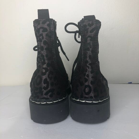 TUK Anarchic Boot Velvet Leopard Combat Moto Platform Lace Up Black US 6 - Picture 5 of 11
